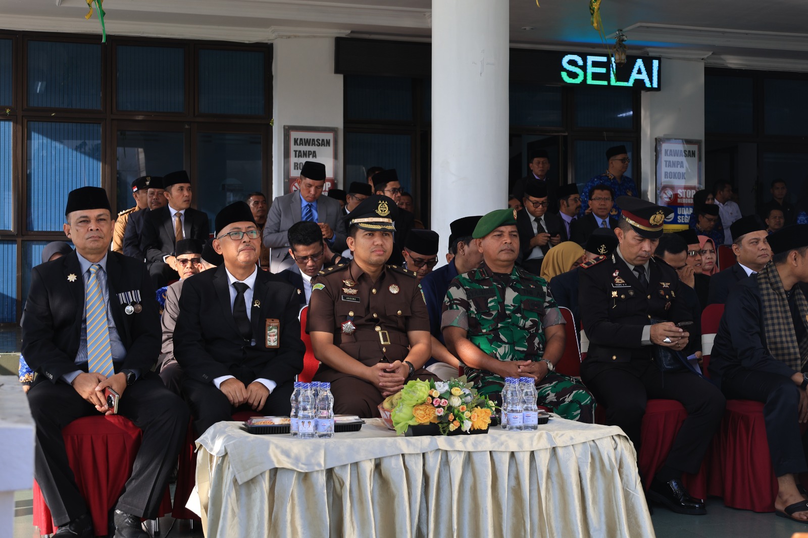 Upacara Hari Otonomi Daerah Ke-XXX Tahun 2026 di Halaman Balai Kota Pariaman